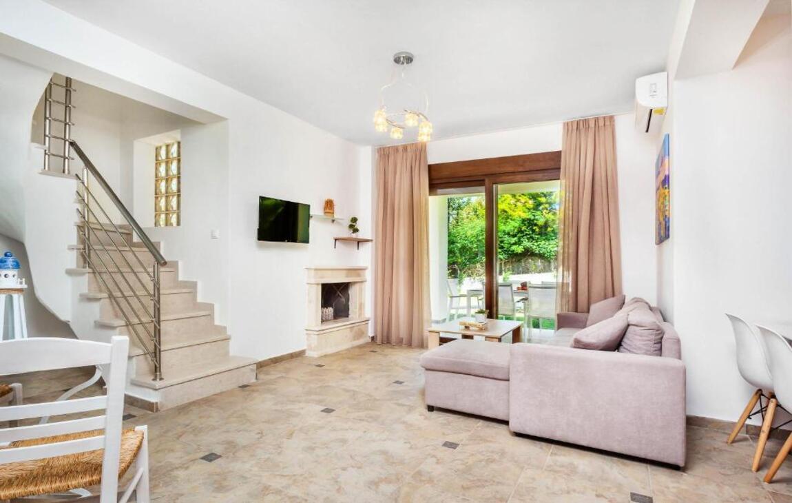 BH205 - C - Villa Chalkidiki — снимка 3