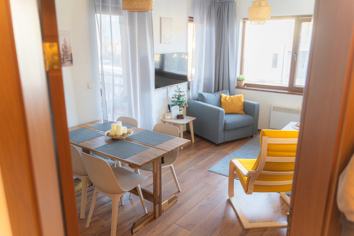 Cozy 2-Bedroom Apartment Close to Ski Lift — Апартамент в Банско