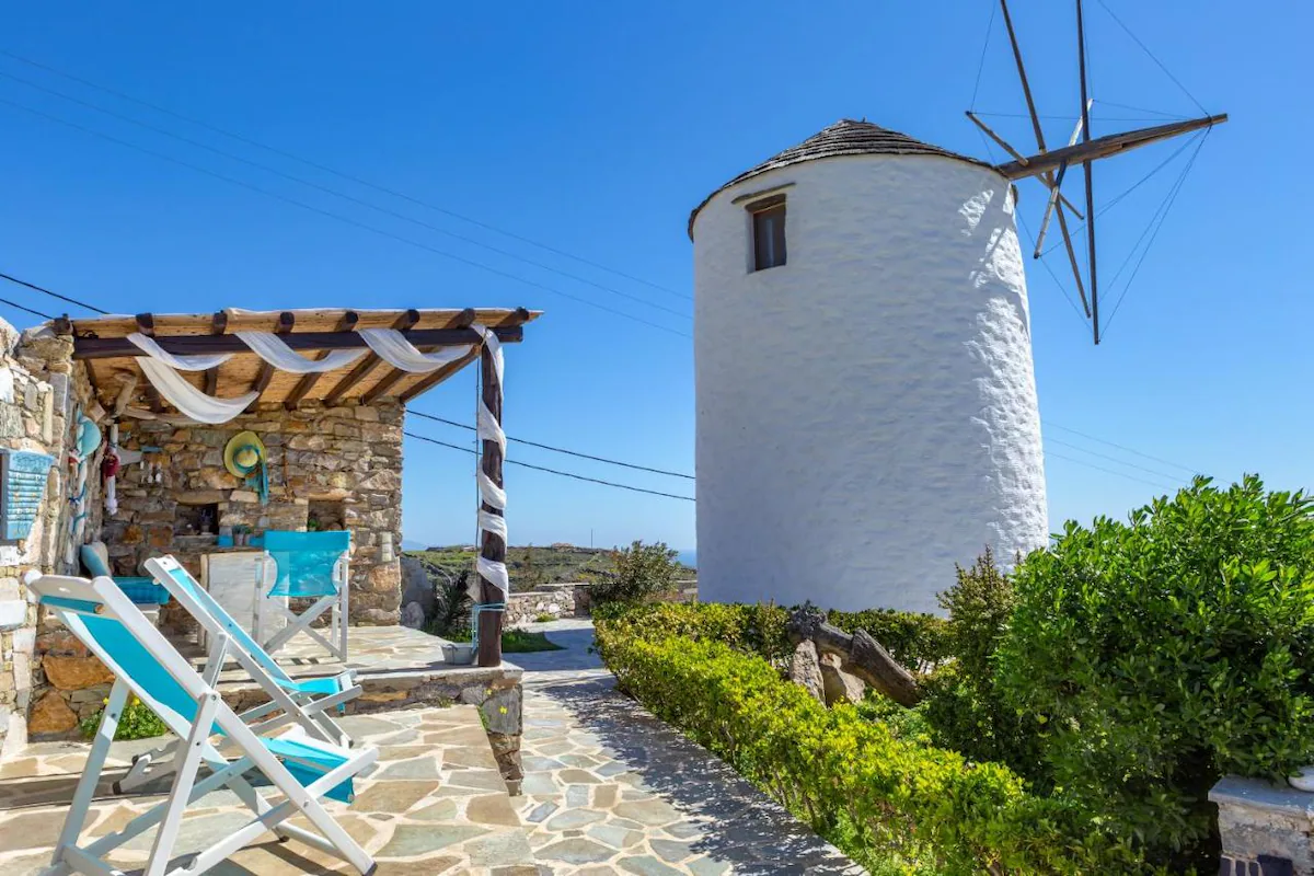 Anemomylos / Windmill (Ano Syros) — Къща в Ano Syros
