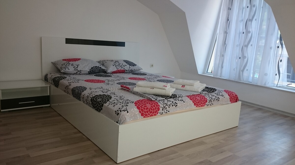 Tony's Apartment — Апартамент в Devin