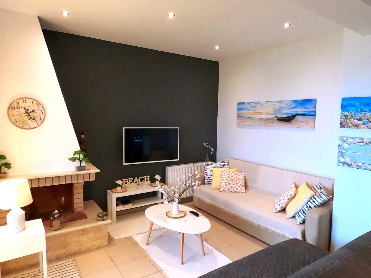Lovely Apartment on the Beach!
/Private Yard, BBQ — снимка 3