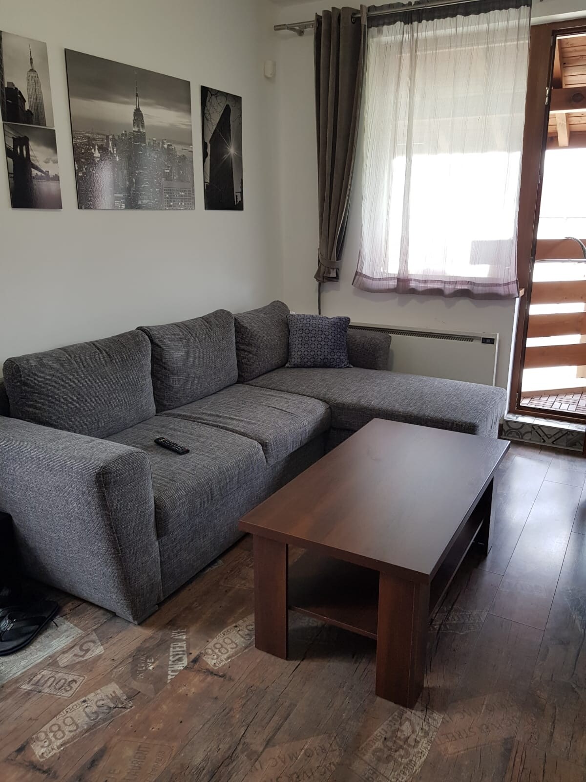 Mike's Apartment , 550m from Ski lifts. — снимка 2