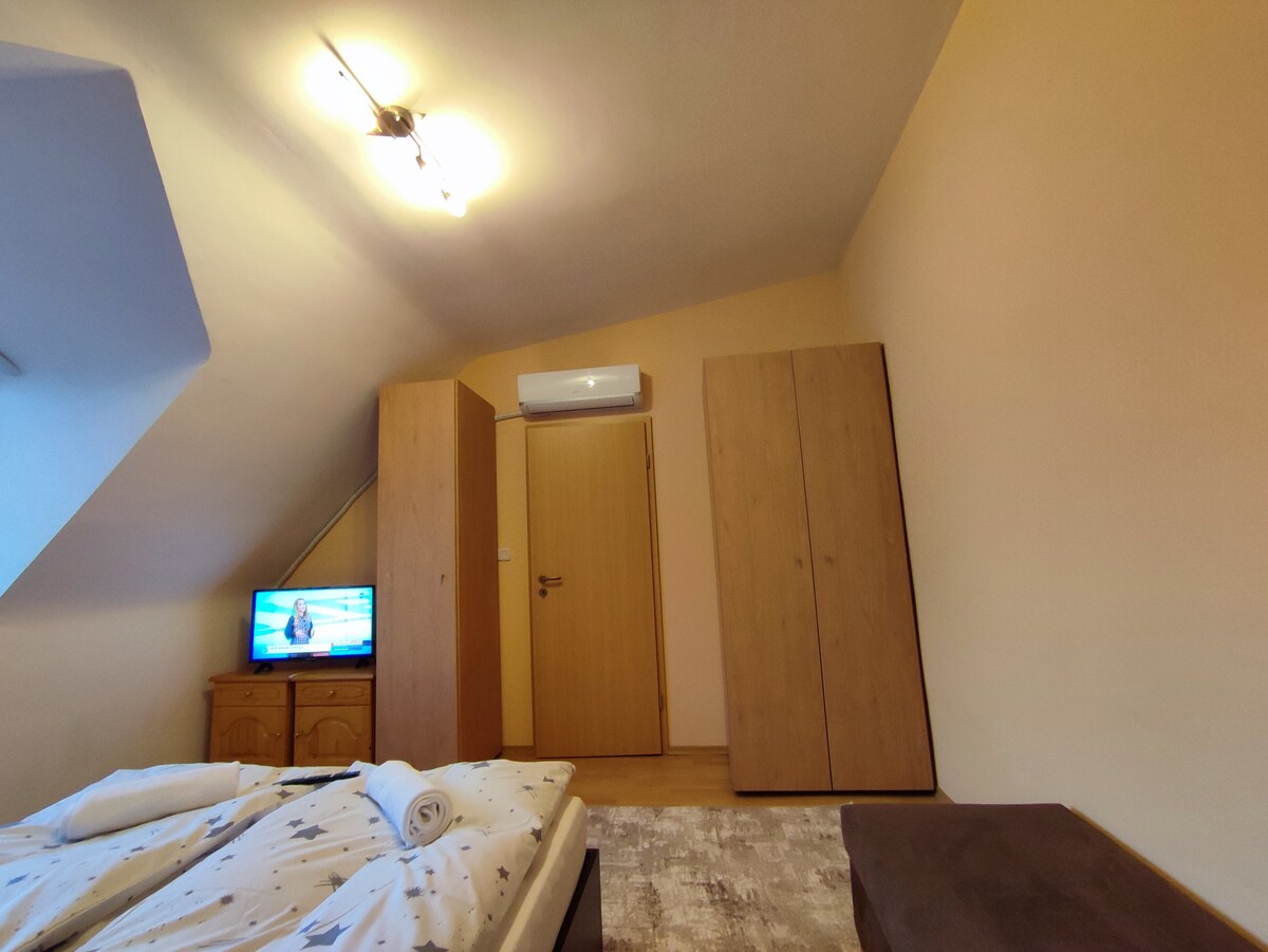 Luxury Alpine Maisonette with FREE Parking — снимка 4